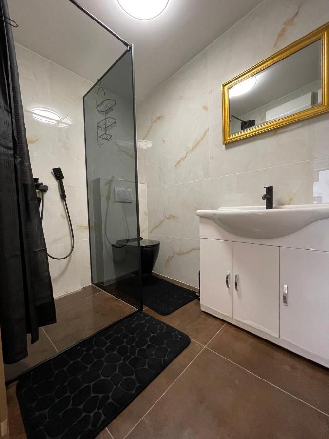 Tequila Apartments (Adults Only) Zadar Dış mekan fotoğraf