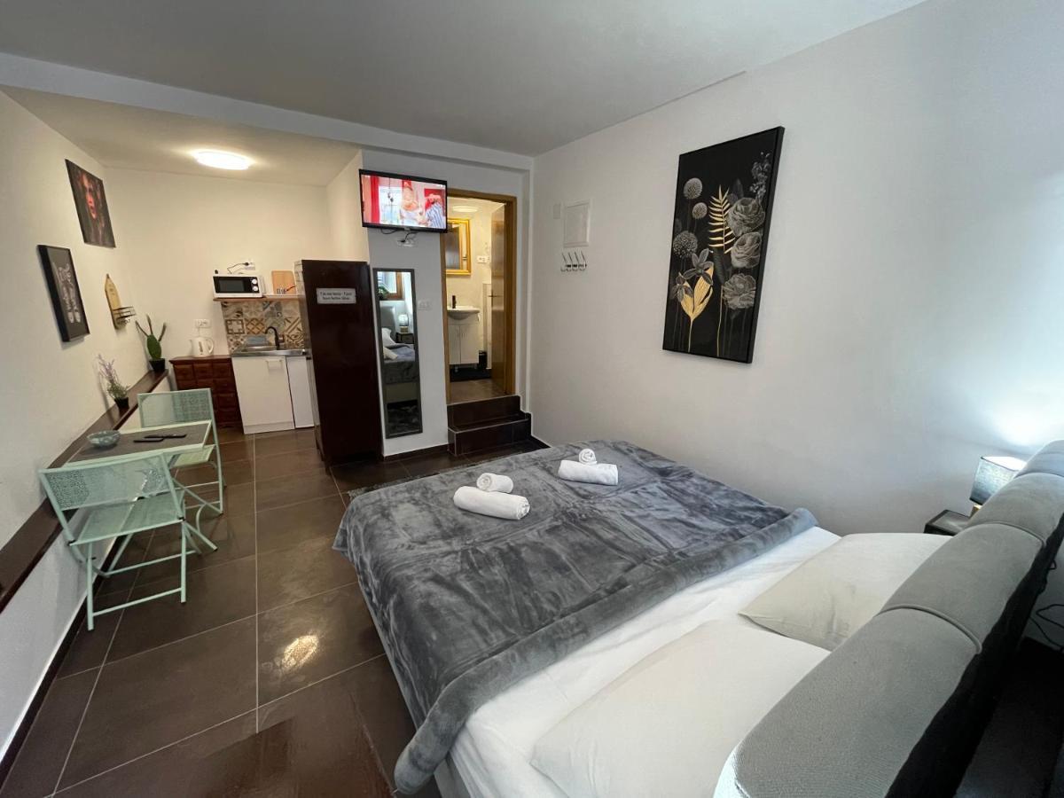 Tequila Apartments (Adults Only) Zadar Dış mekan fotoğraf
